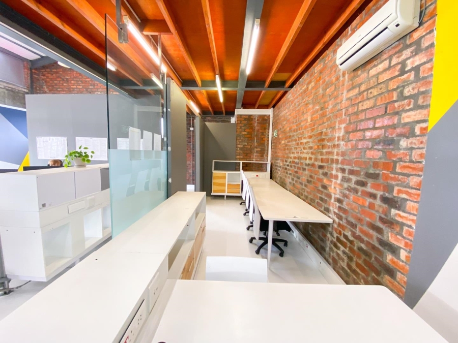 To Let commercial Property for Rent in Zonnebloem Western Cape